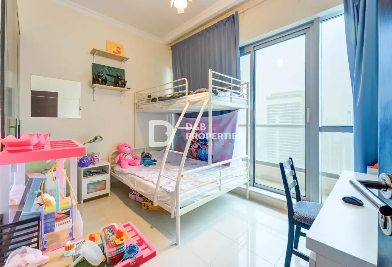 Vacant Soon | Furnished | High Floor| Marina Views
