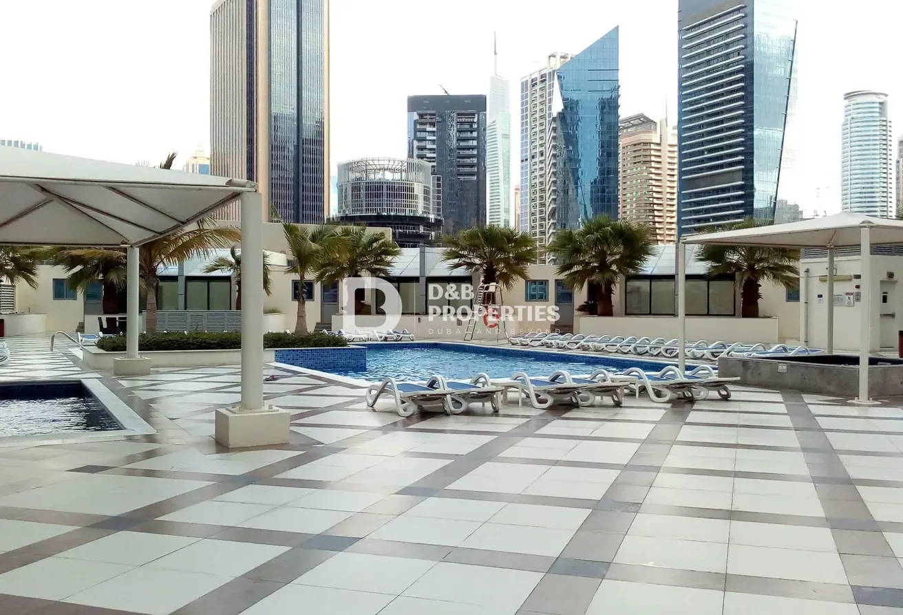 Vacant Soon | Furnished | High Floor| Marina Views