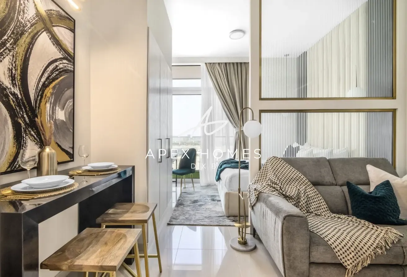 Vacant | Luxury Furnished | Spacious Layout