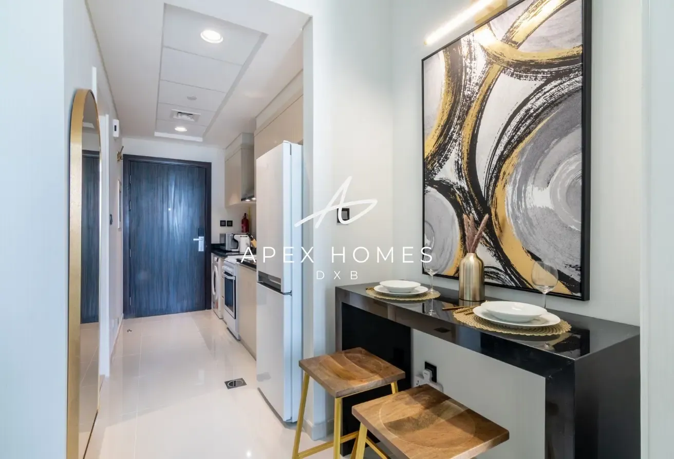 Vacant | Luxury Furnished | Spacious Layout