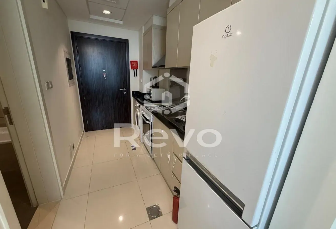 Fully Furnished | Golf View | 12 Cheques