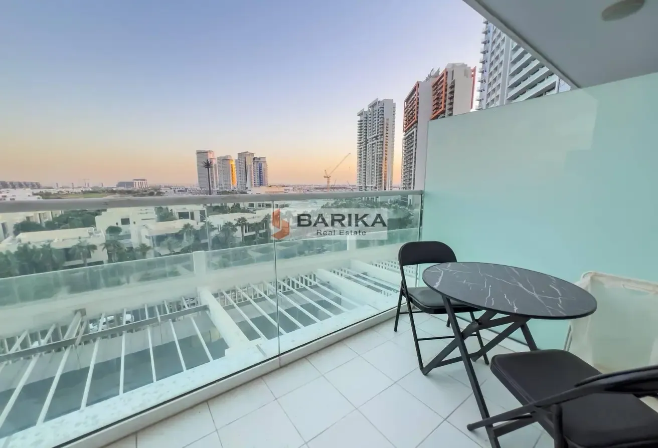 Affordable Luxury Studio | Carson B | Carson B