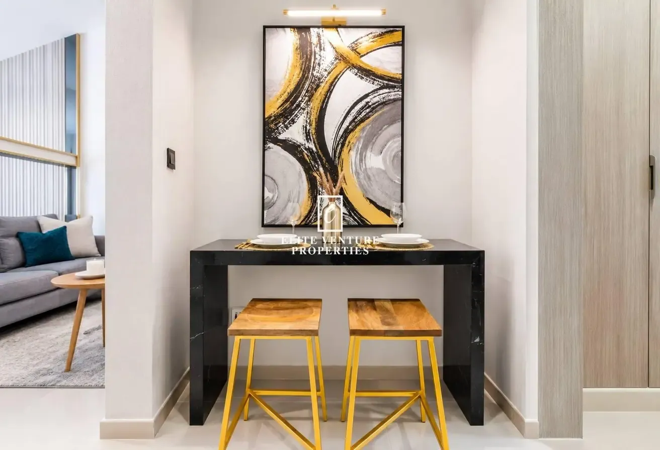 ALL BILLS INCLUDED | FULLY FURNISHED | HIGH FLOOR