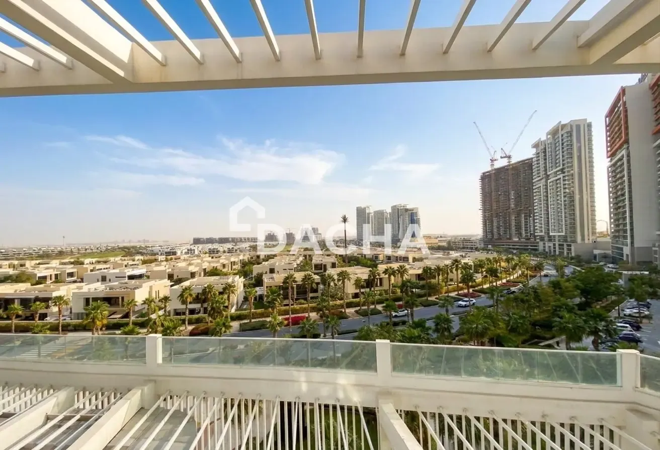 Balcony | Flexible Cheques | Golf View