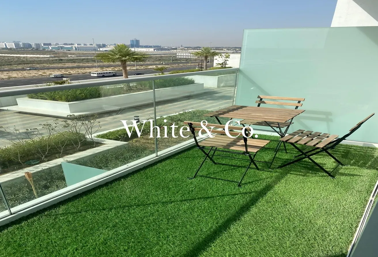 Well Maintained | Low Floor | Vacant Now