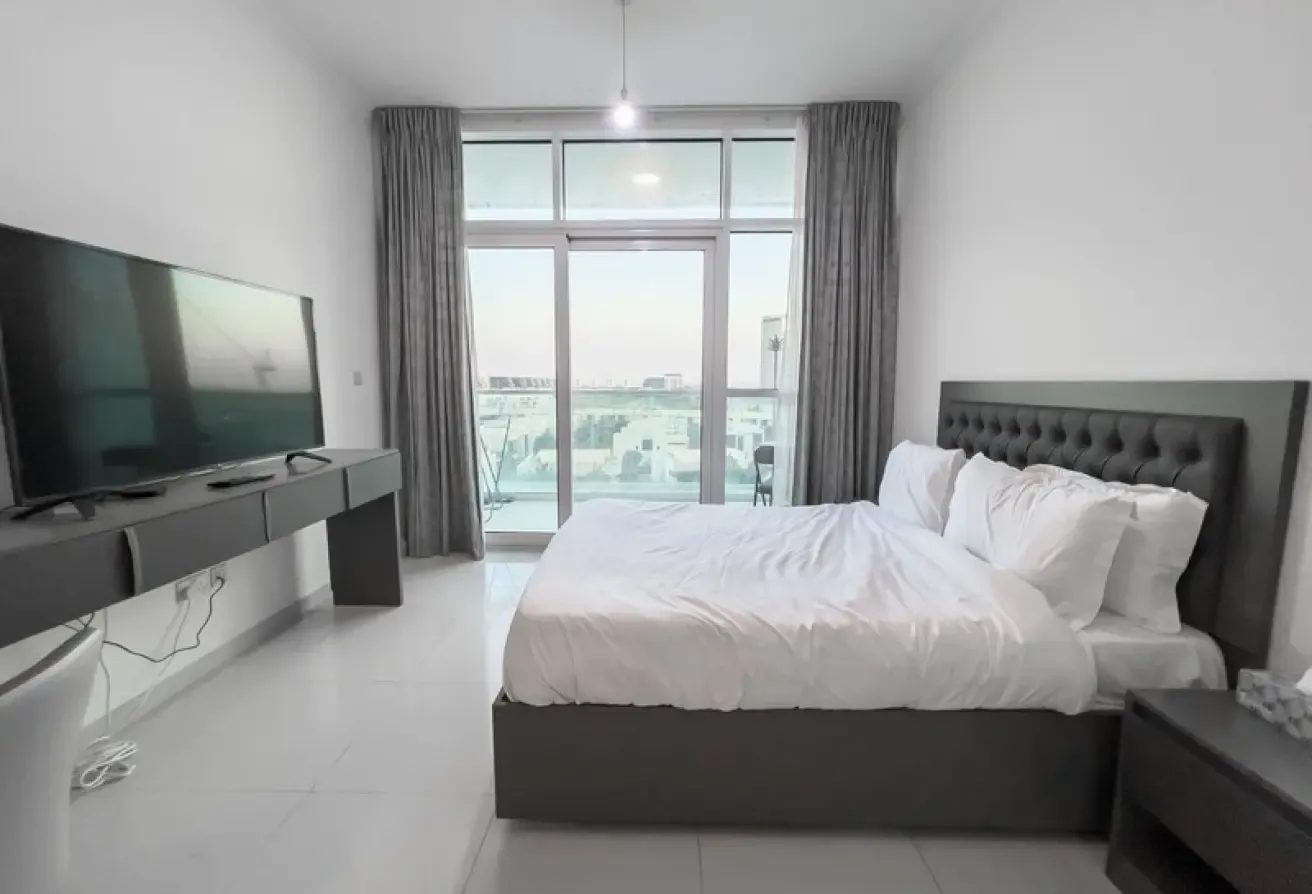 Big Layout | Prime Location | Golf Course View