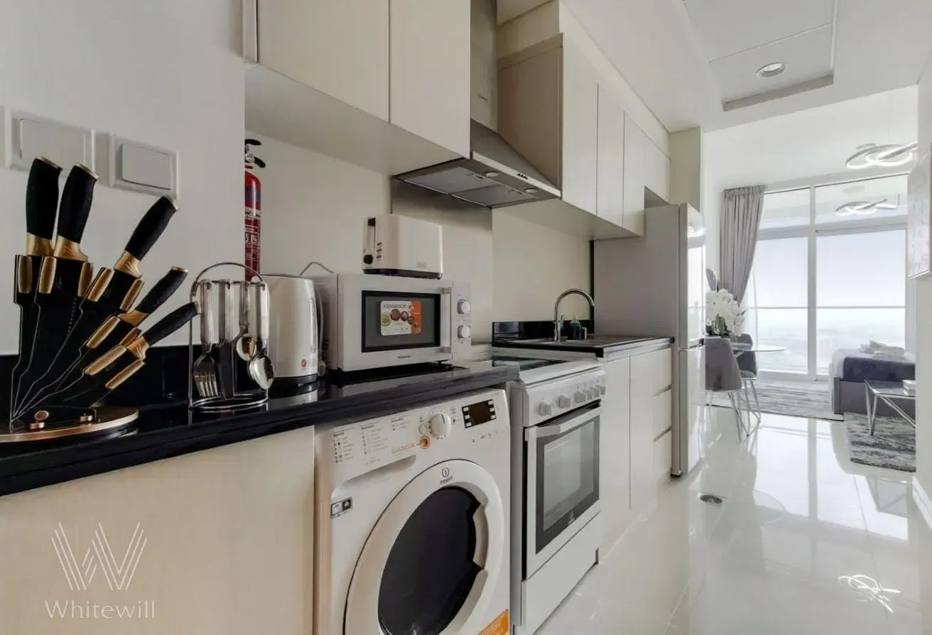 Golf Course View | High Floor | Fully Furnished