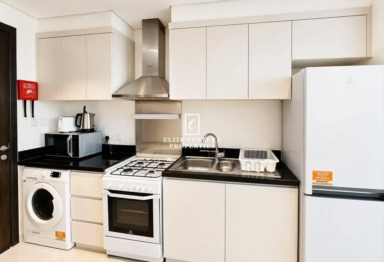 FULLY FURNISHED | HIGH FLOOR | 12 CHEQUES WITH BILLS