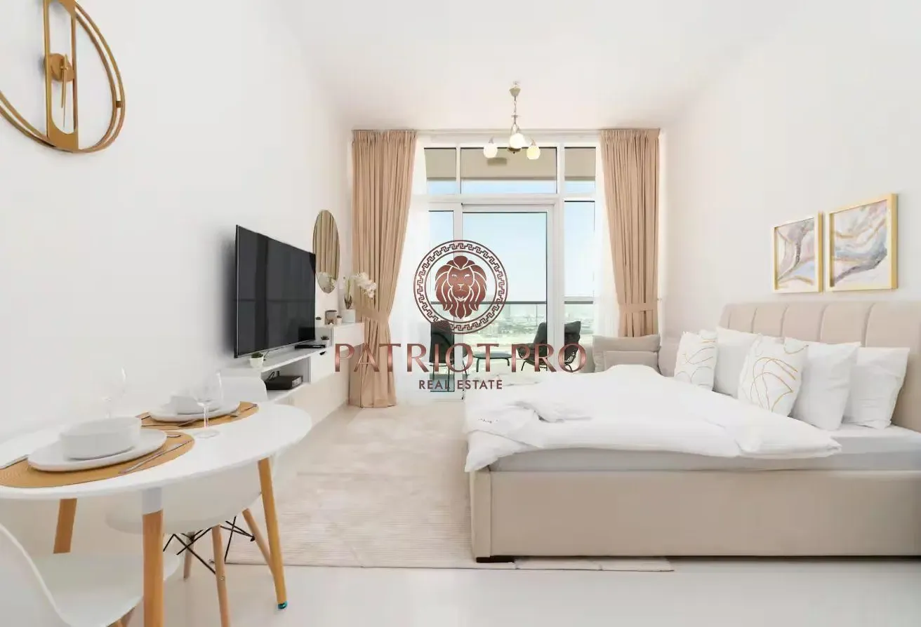 Fully Furnished Studio | High Floor | Prime Locati