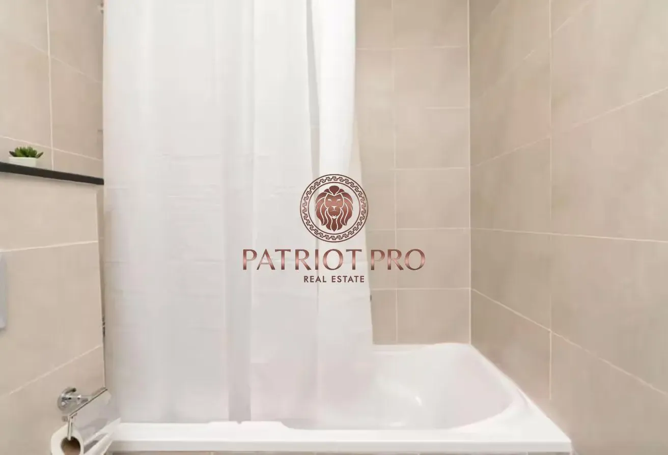 Fully Furnished Studio | High Floor | Prime Locati
