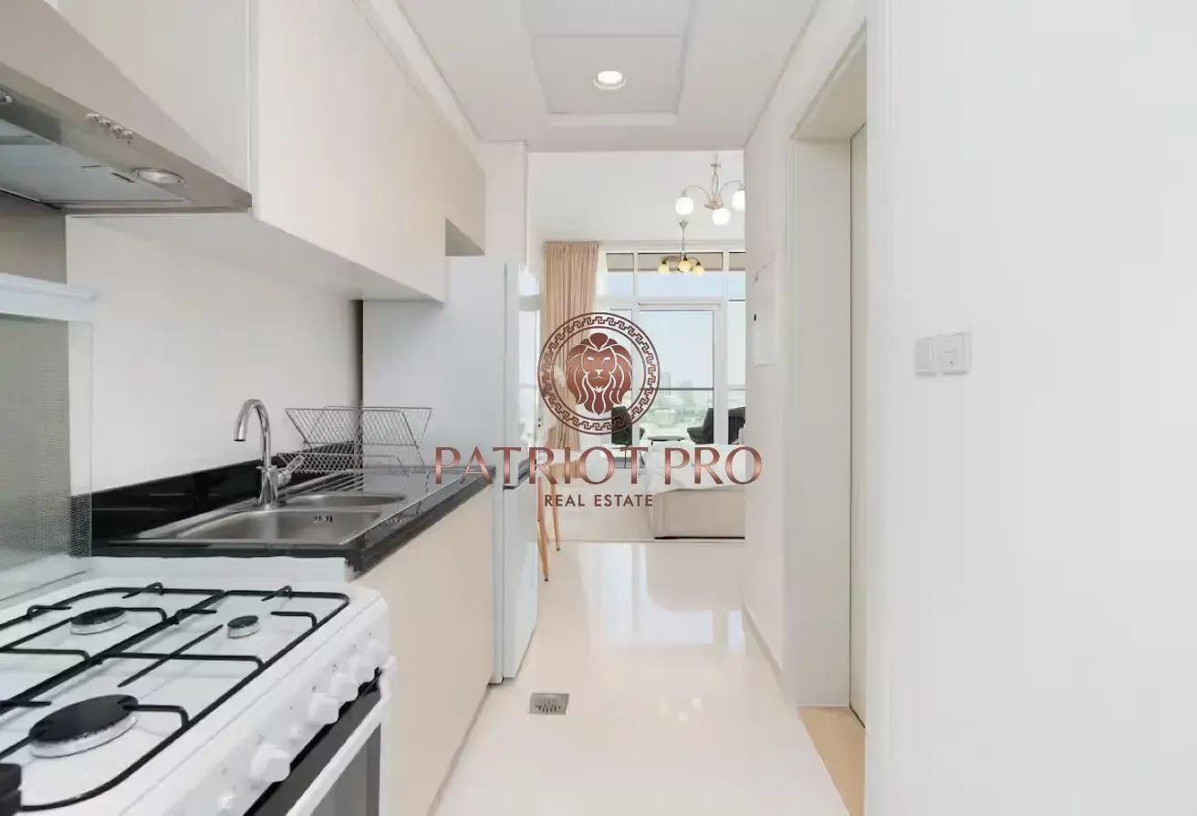 Fully Furnished Studio | High Floor | Prime Locati