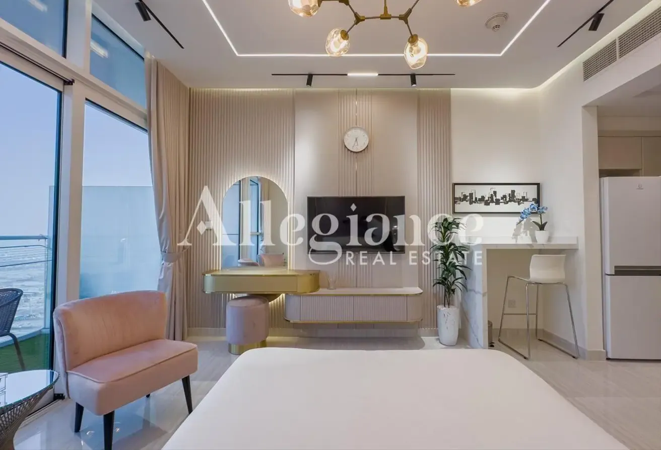 High Floor | Golf View | Upgraded Furnished