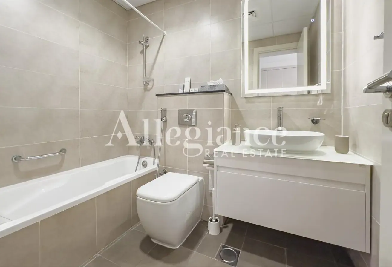 High Floor | Golf View | Upgraded Furnished