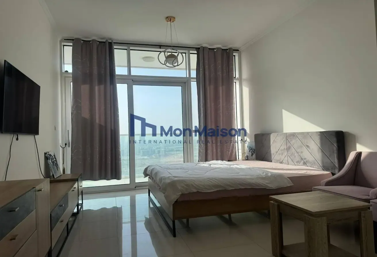 Modern Studio | High Floor | Fully Furnished |
