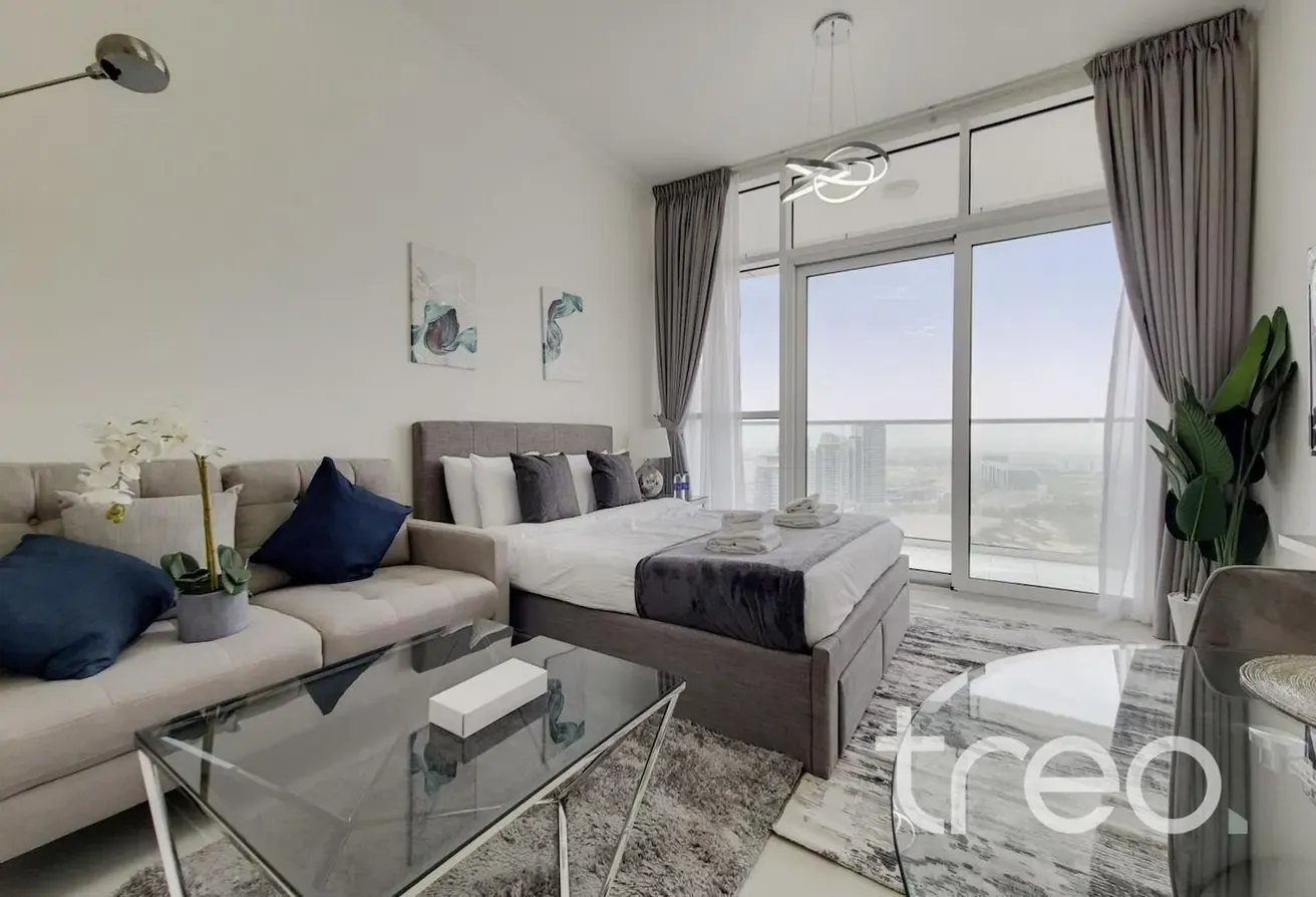 Fully Furnished Studio | Golf View | High Floor