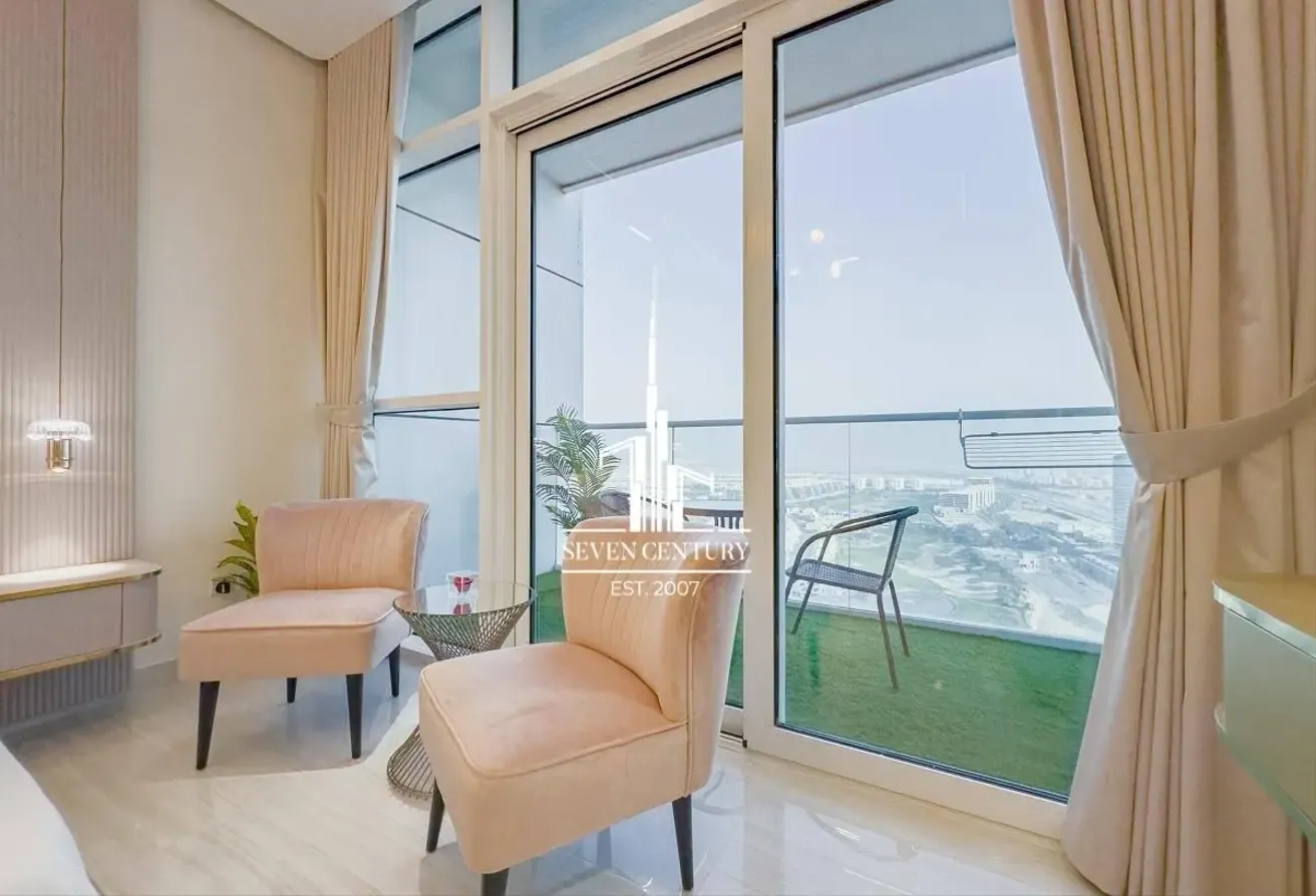 Upgraded Studio|  High Floor | Full Golf View
