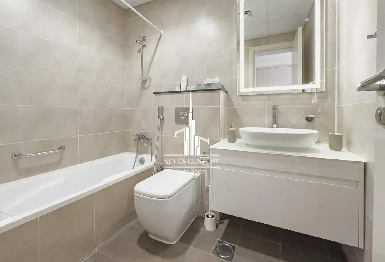 Upgraded Studio|  High Floor | Full Golf View