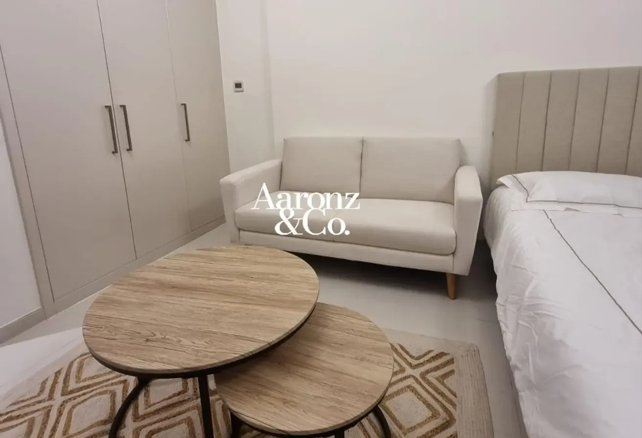 Vacant | Furnished | High Floor | Modern Unit