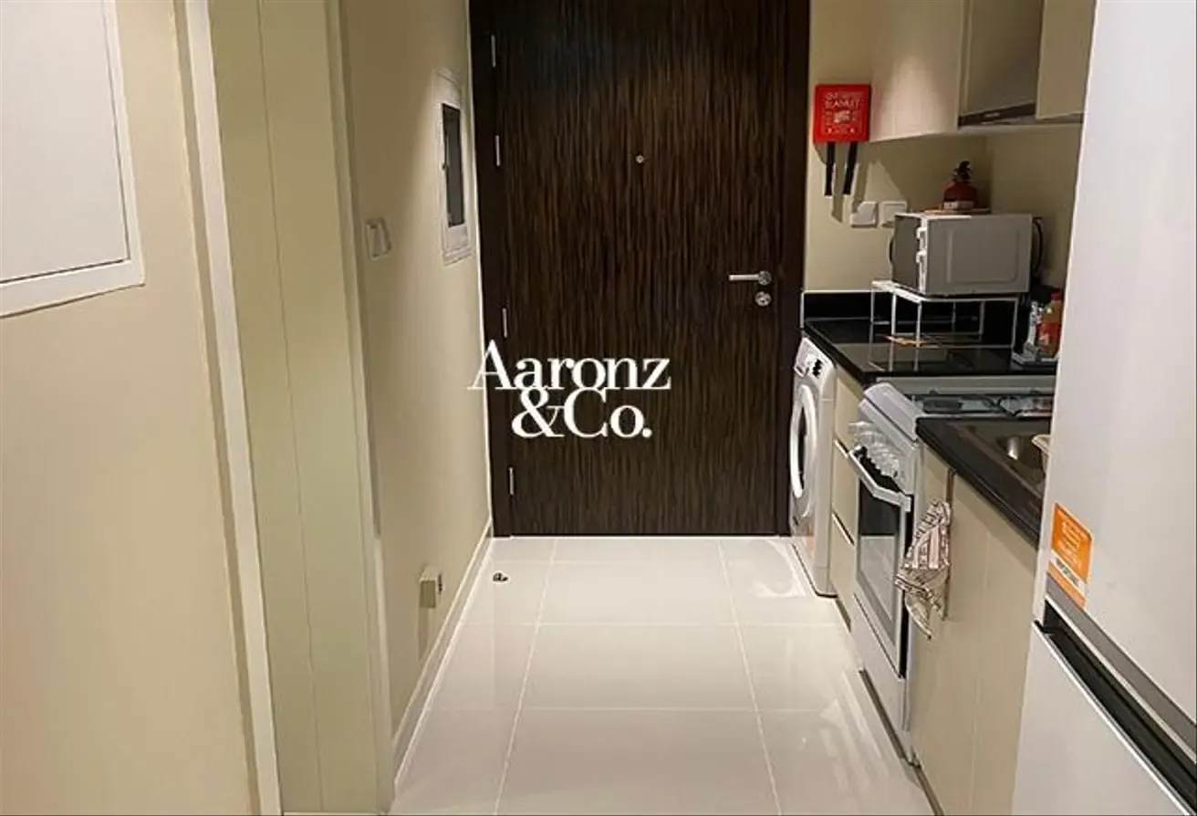 Fully Furnished | Spacious | Vacant | 12 Cheques