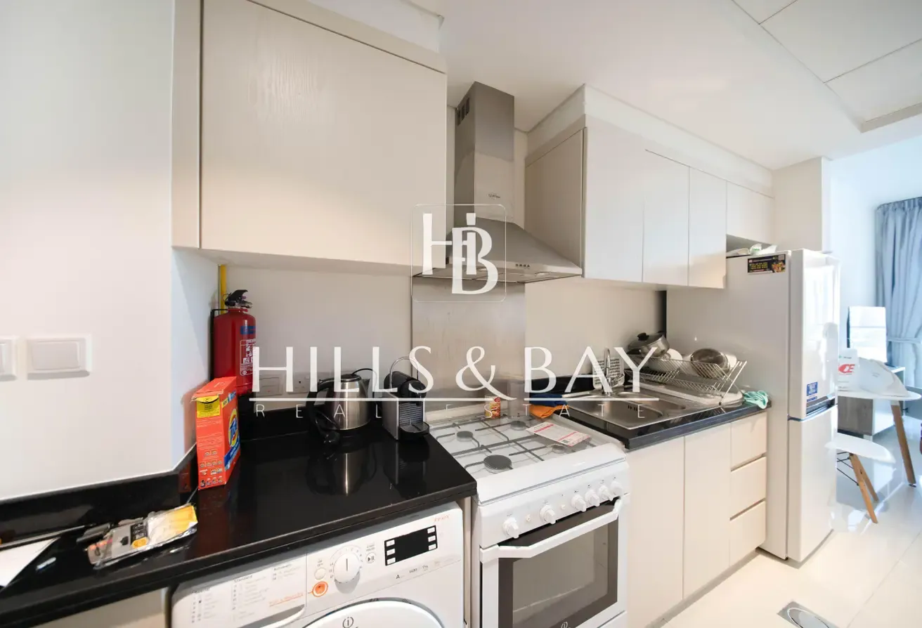 Fully Furnished | Golf View | As good as Brand New