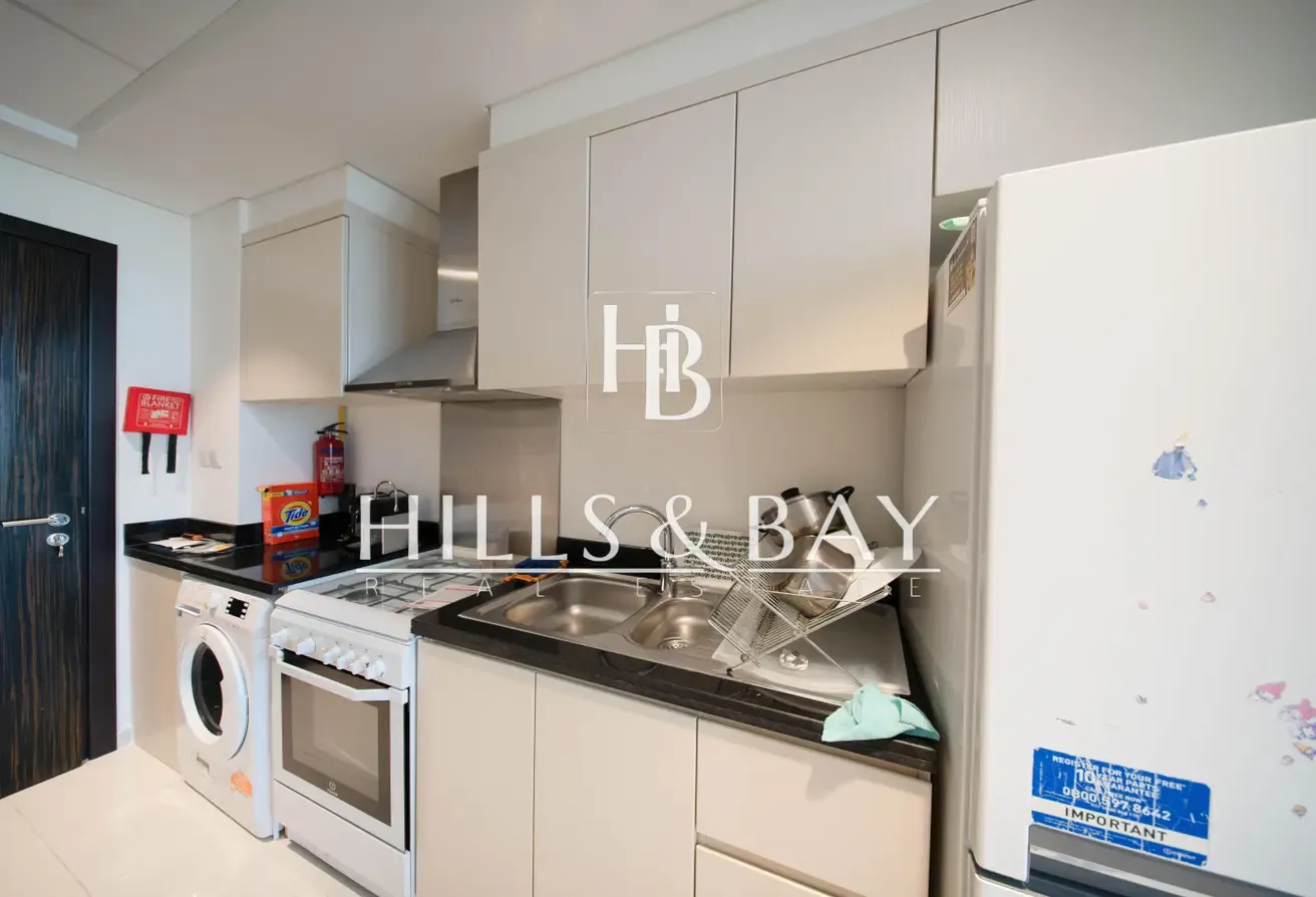 Fully Furnished | Golf View | As good as Brand New