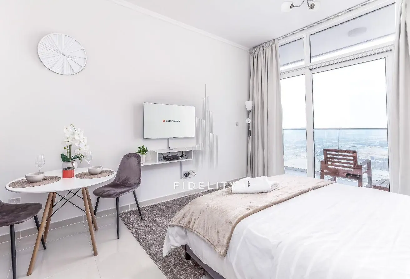 HIGH FLOOR  l CITY VIEW l FULLY FURNISHED