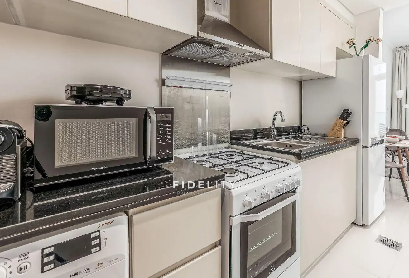 HIGH FLOOR  l CITY VIEW l FULLY FURNISHED