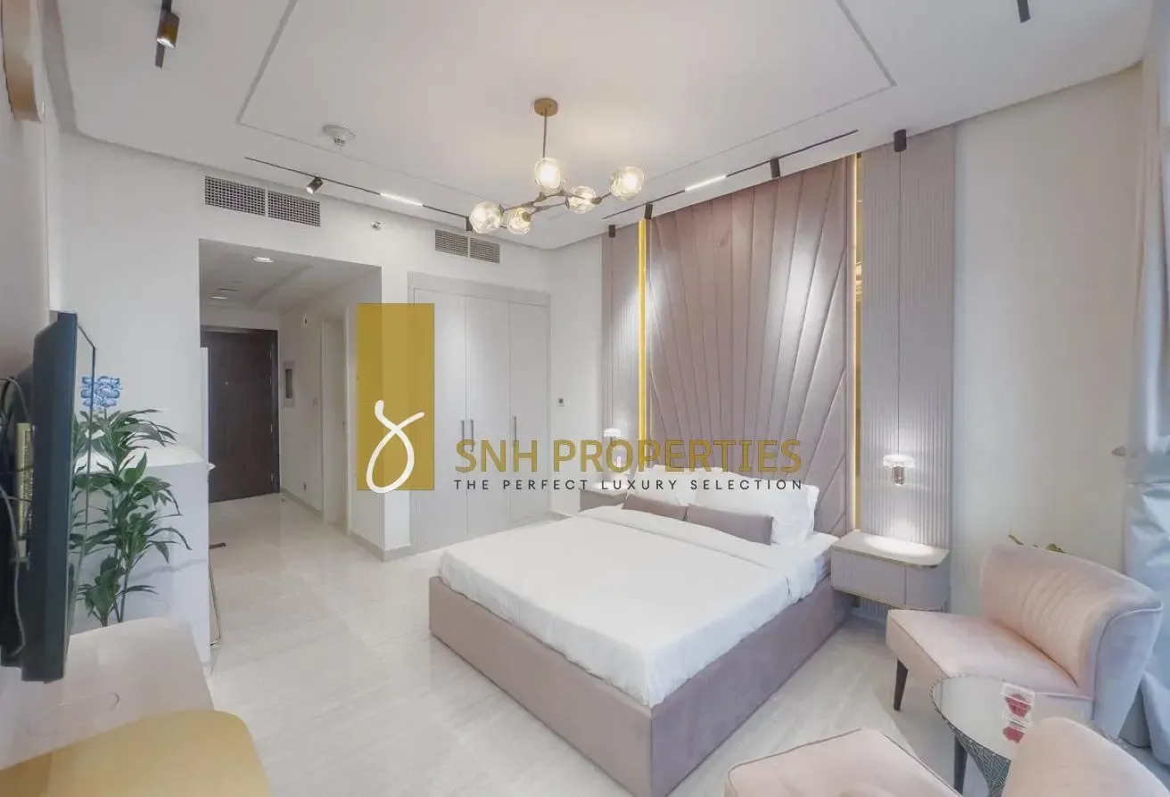 GOLF COURSE VIEW | FULLY FURNISHED | HIGHER FLOOR