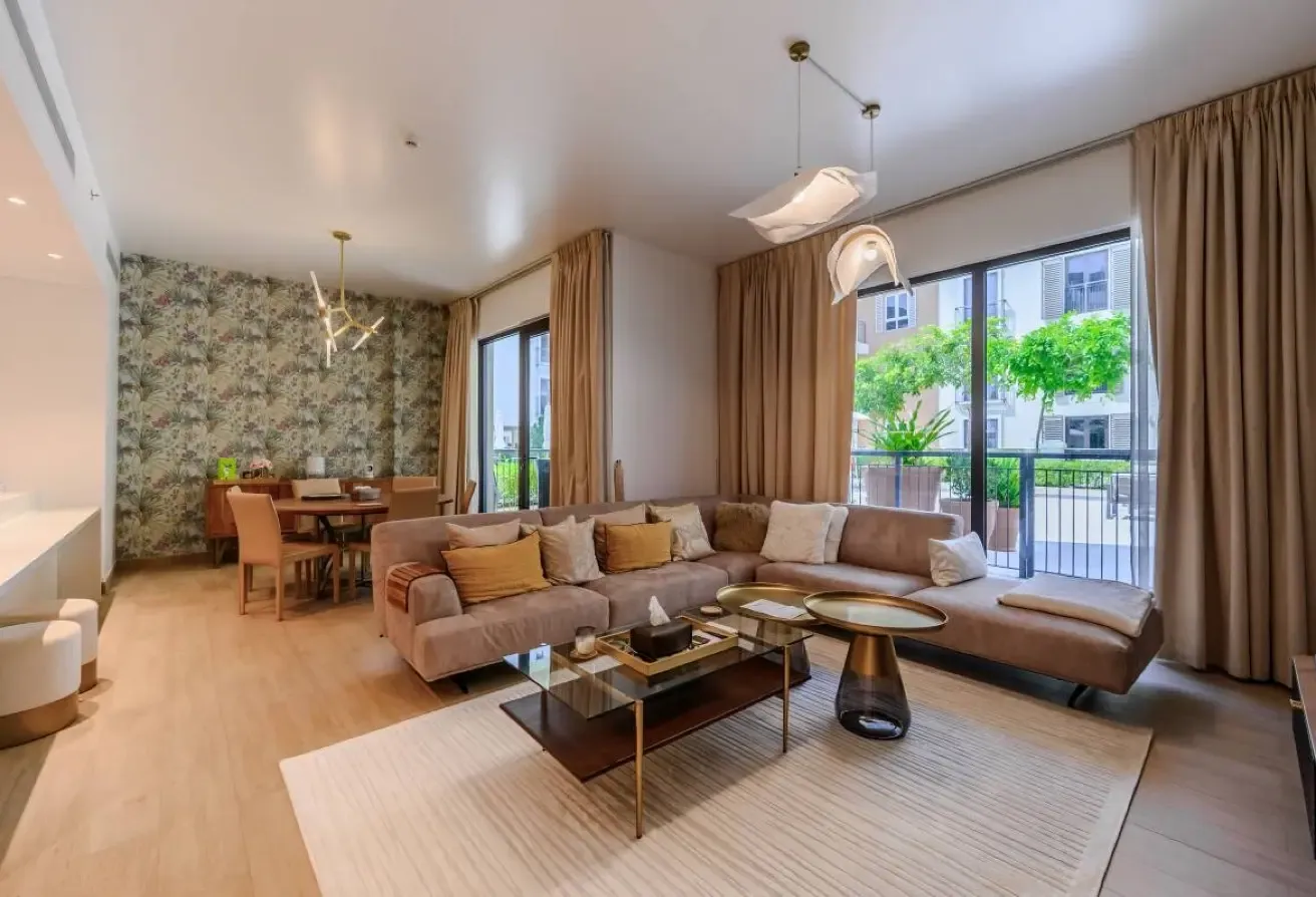 Furnished | | Pool View | Direct Beach Access