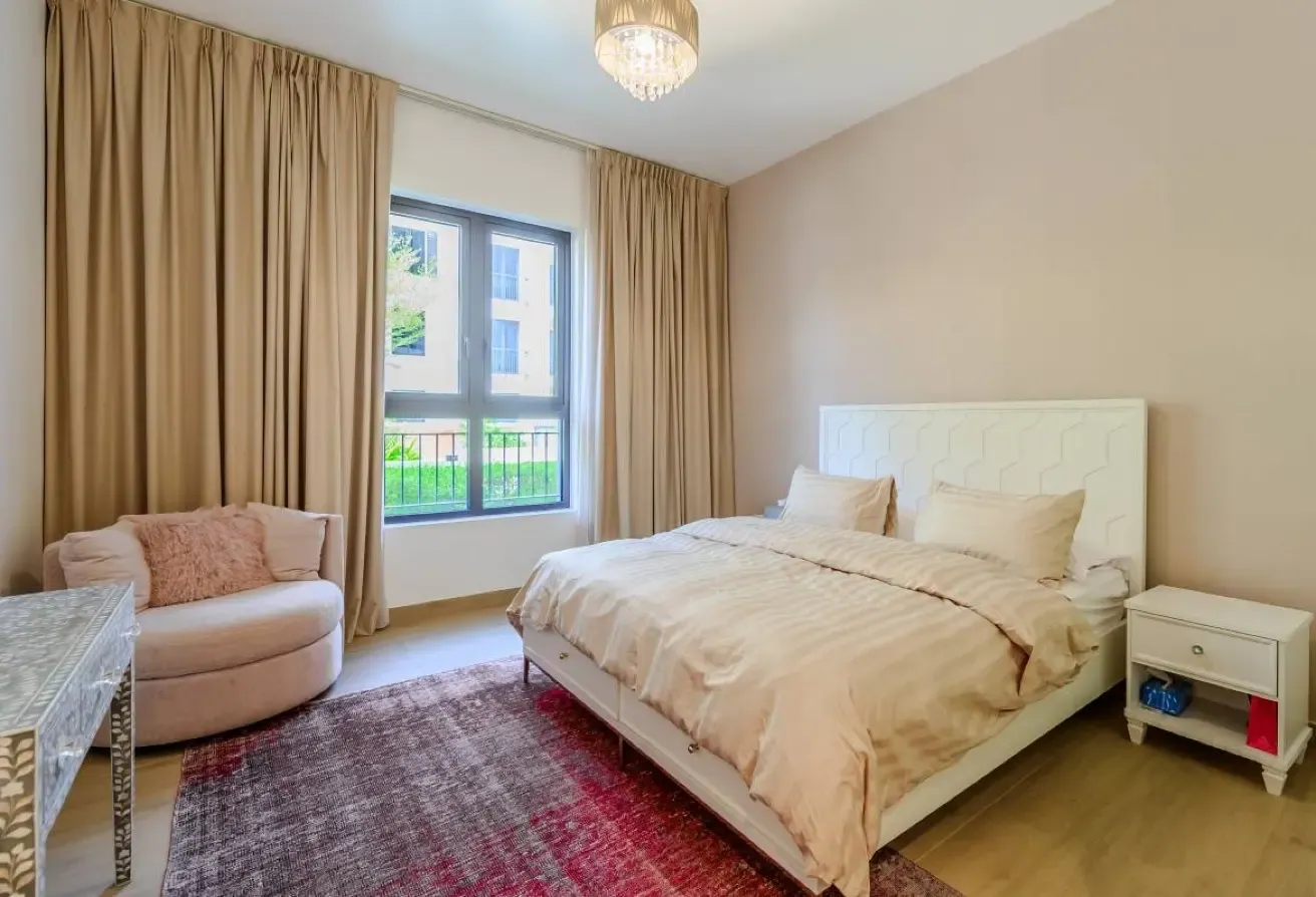 Furnished | | Pool View | Direct Beach Access