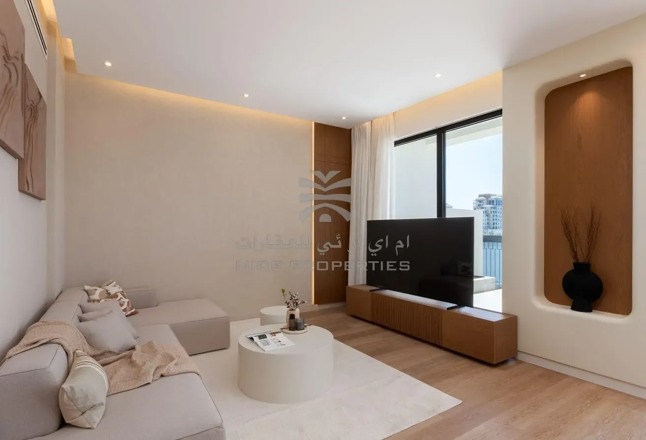 Upgraded 3BR | Furnished | Stunning Sea View