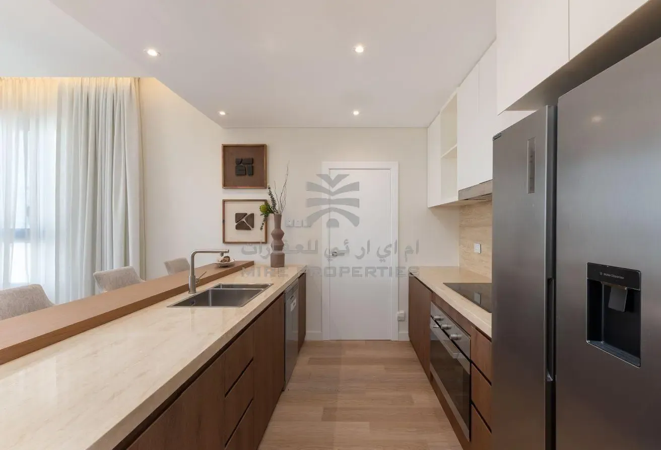 Upgraded 3BR | Furnished | Stunning Sea View