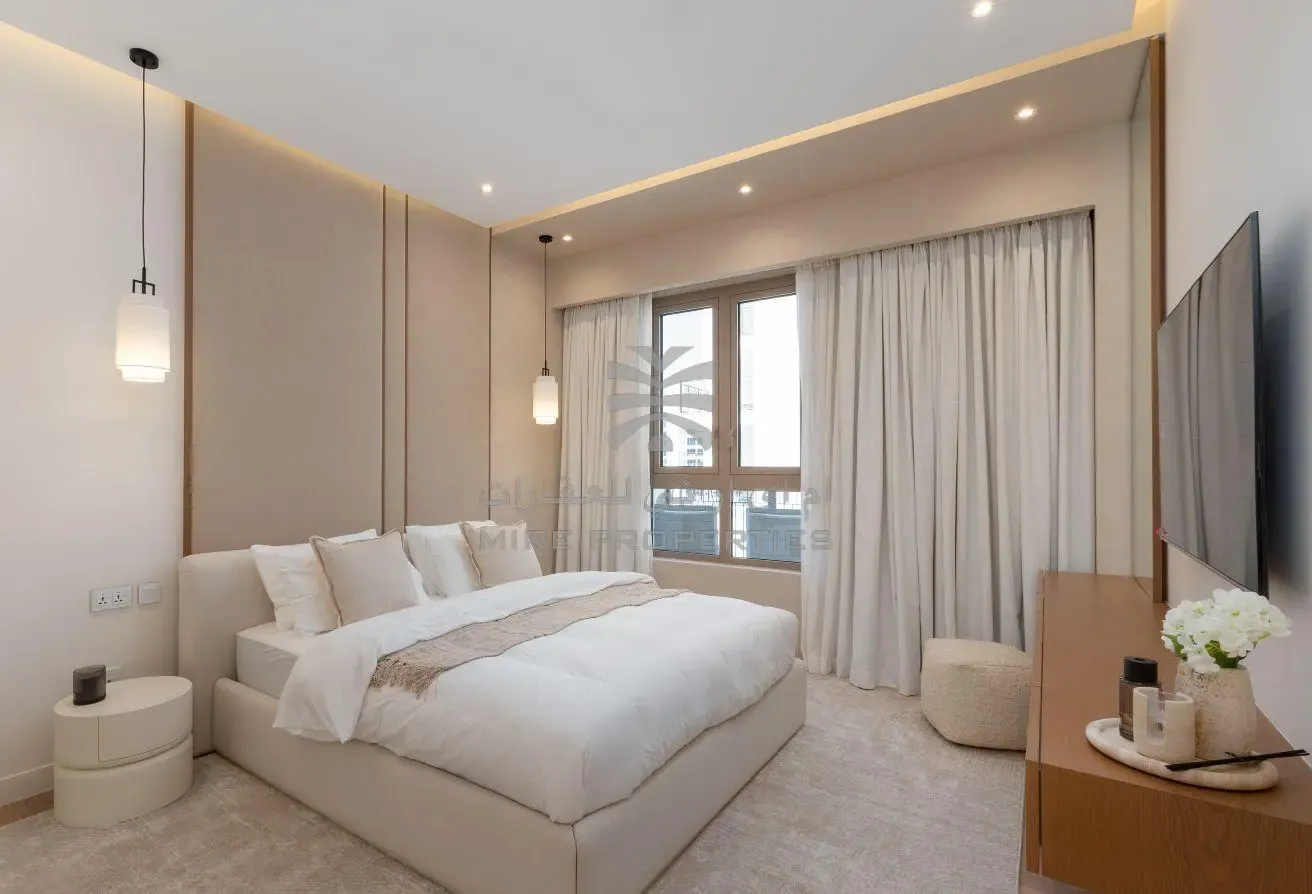 Upgraded 3BR | Furnished | Stunning Sea View