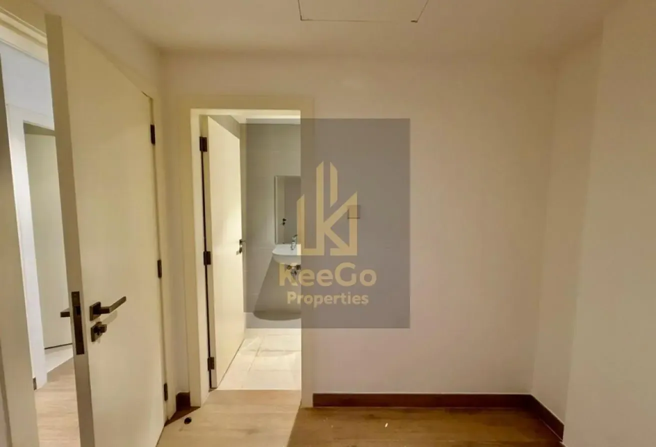 Skyline Luxury 3 bed maid Beachfront Corner Unit