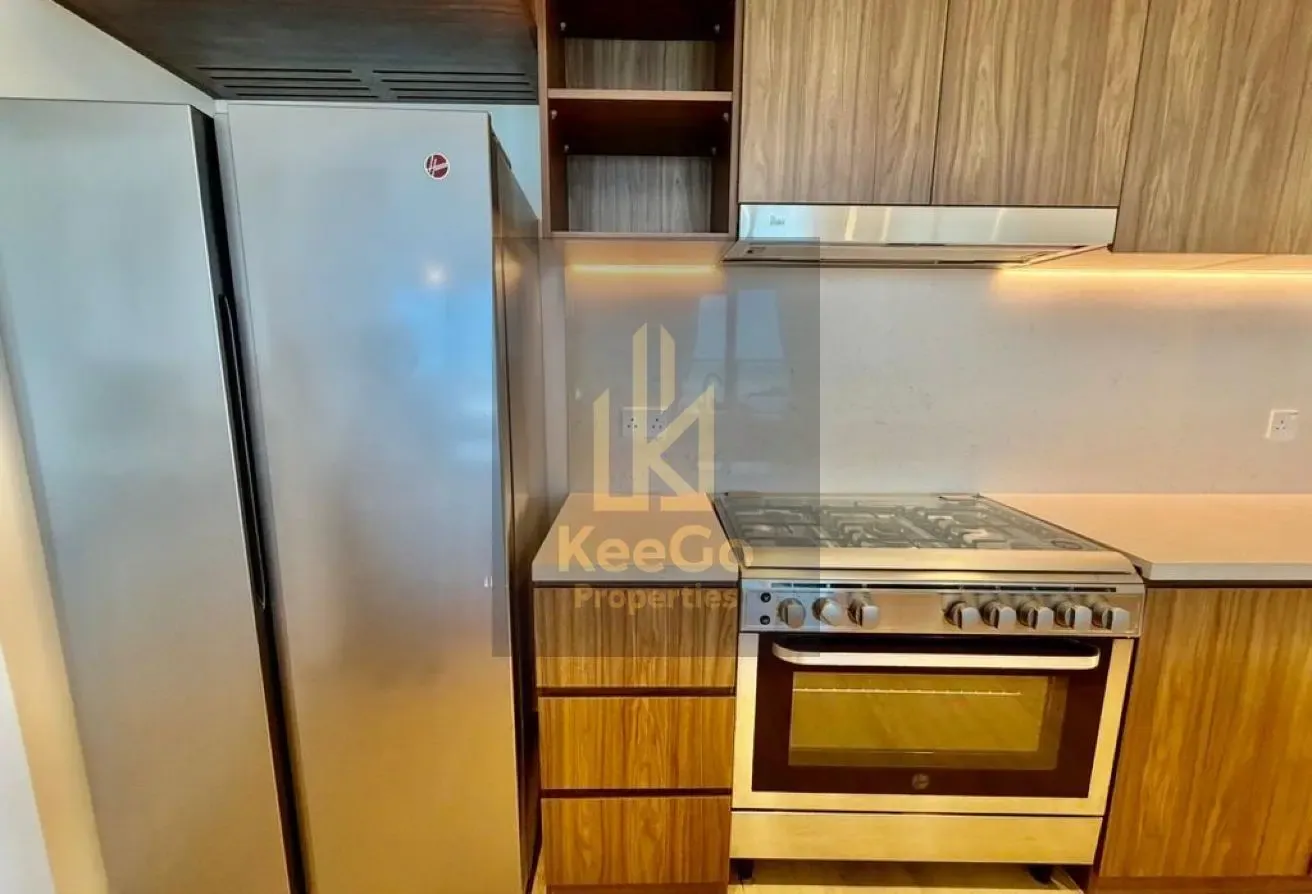 Skyline Luxury 3 bed maid Beachfront Corner Unit