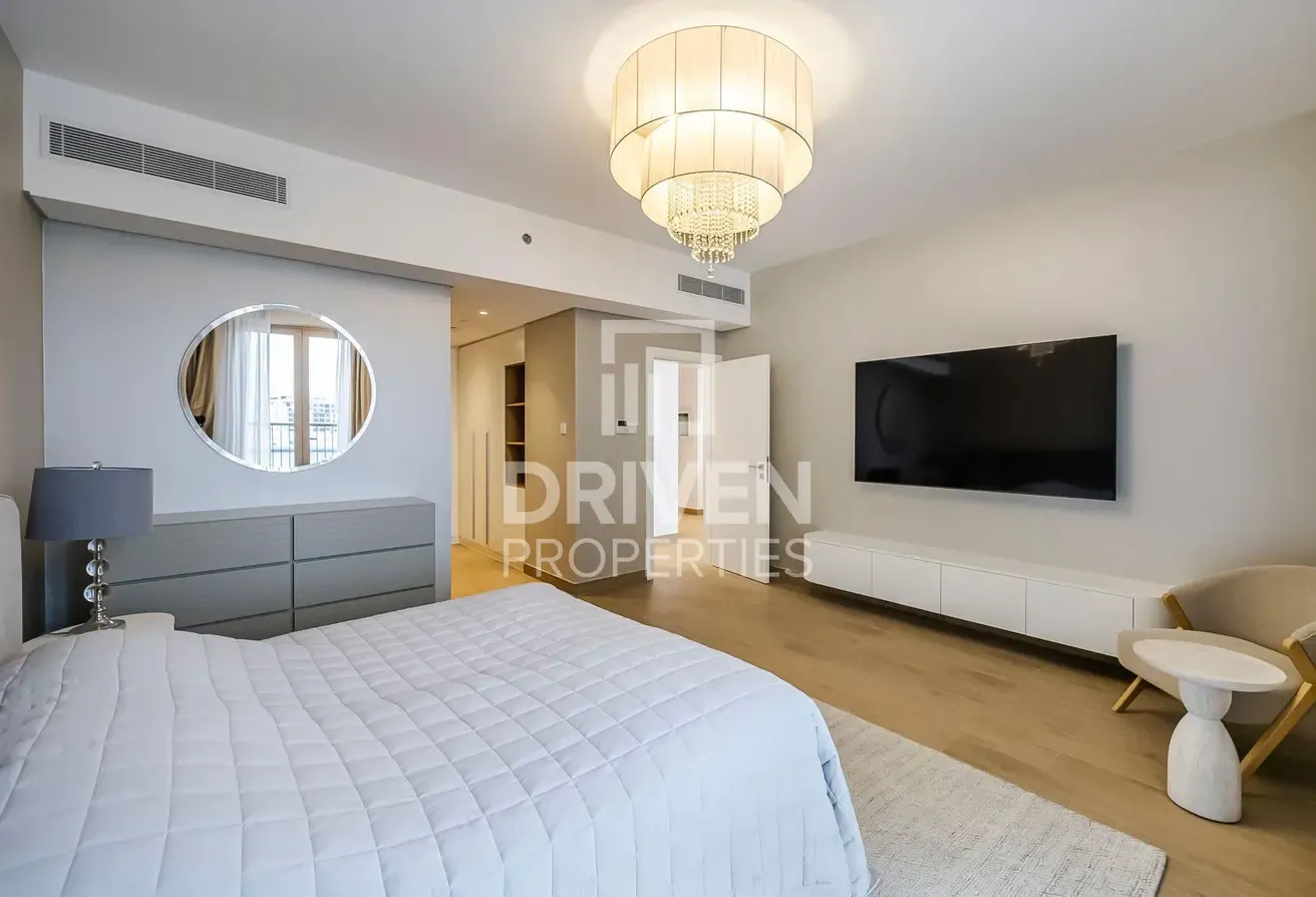 Fully Renovated | Unobstructed Marina View