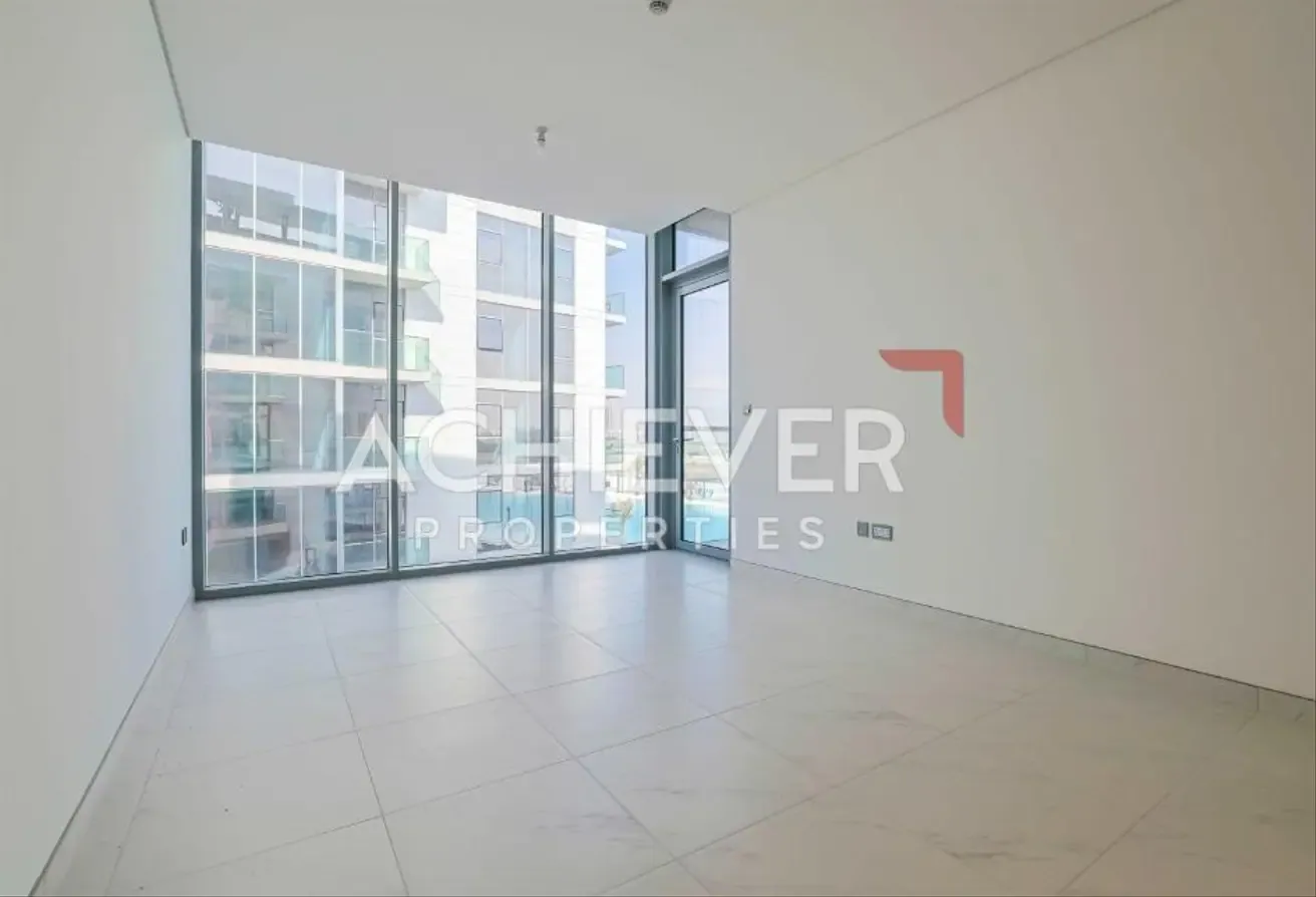 Burj Khalifa View / Spacious Layout / Elegantly designed / Unfurnished