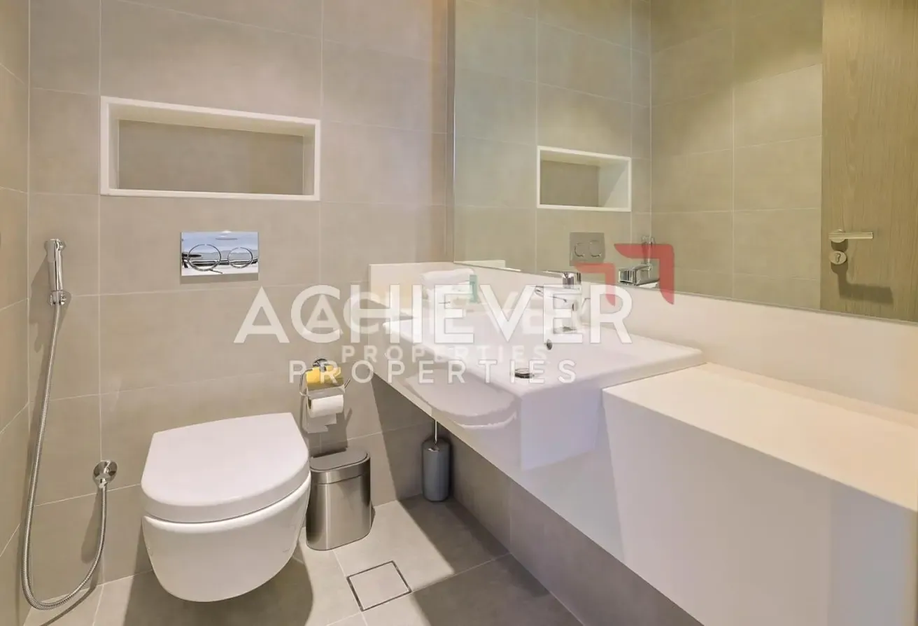 Stunning 1BR | Fully Furnished | Prime Location