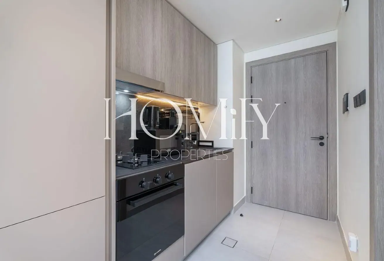 PREMIUM QUALITY | 12 CHEQUES | POOL VIEW