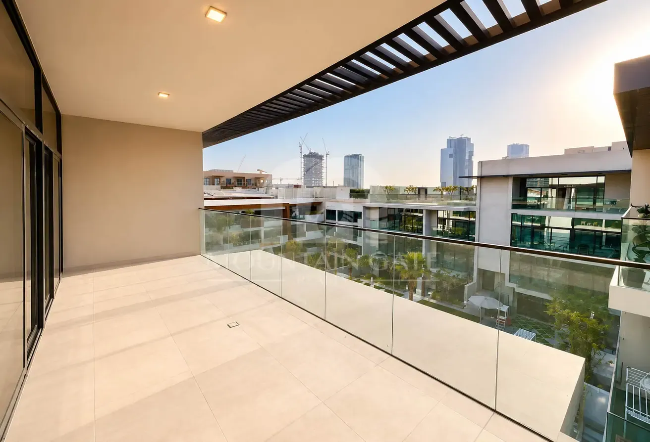 Exclusive Layout | Lovely Landlord | Chiller Free