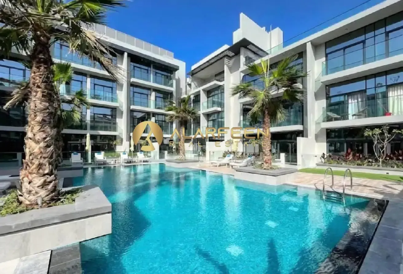 Furnished Studio | Oxford Boulevard | Pool & Skyli