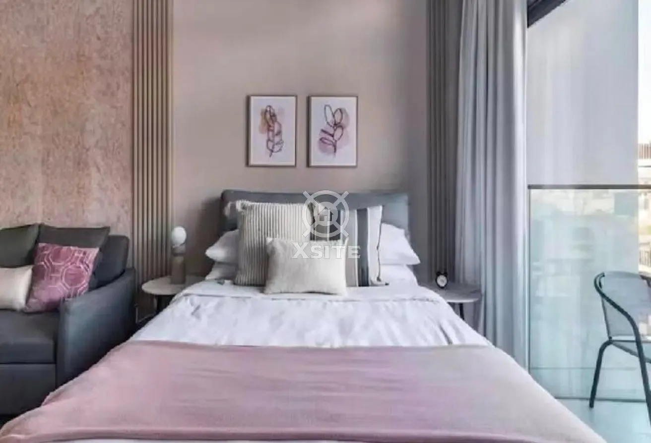 Fully Furnished | Lavish Studio | Community View