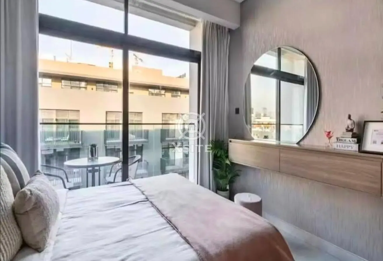 Fully Furnished | Lavish Studio | Community View
