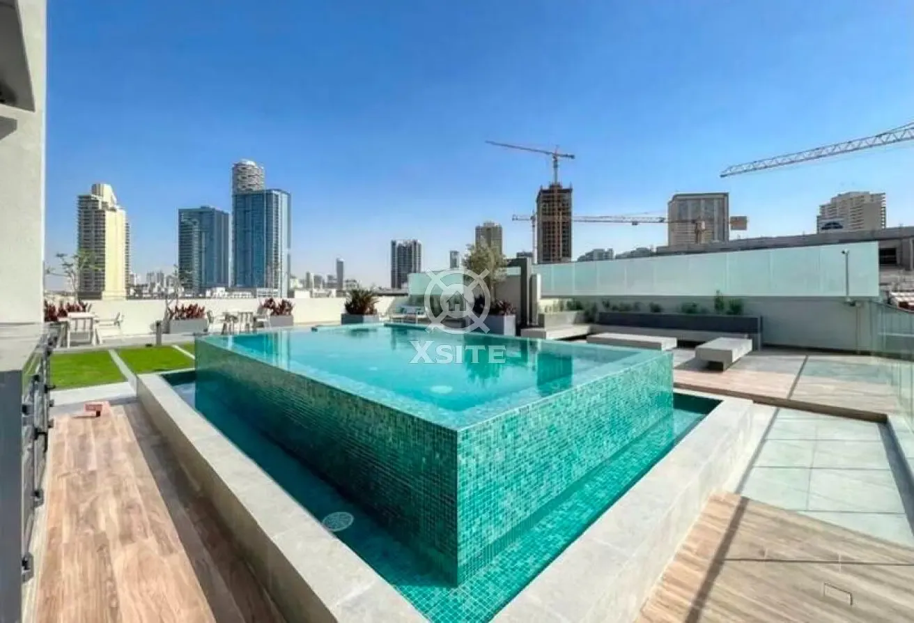 Fully Furnished | Lavish Studio | Community View
