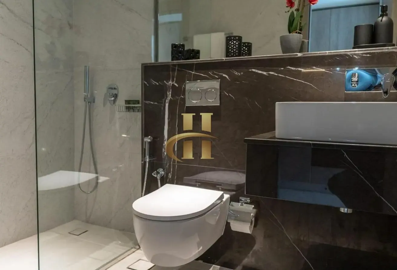 Luxuy Living | Pool View | Top Location