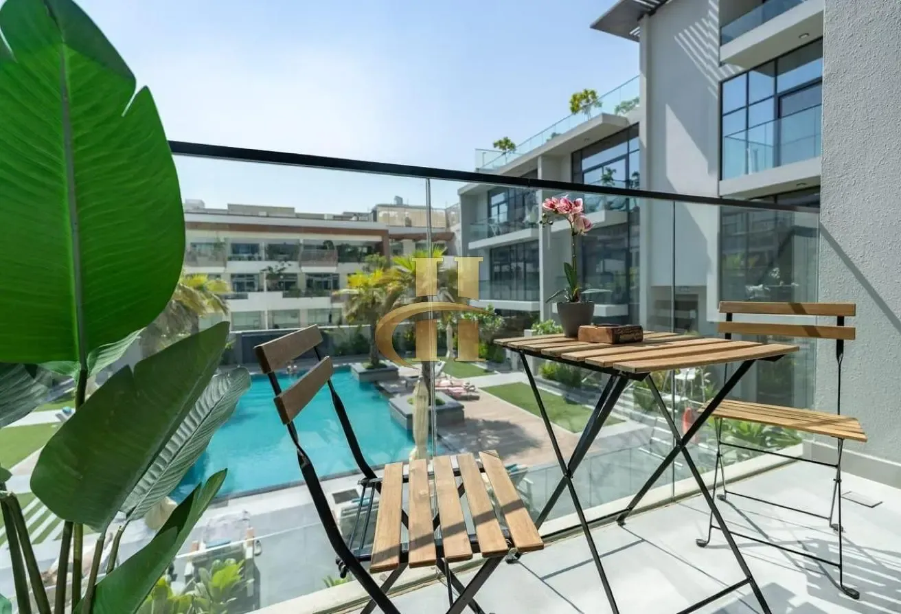 Luxuy Living | Pool View | Top Location