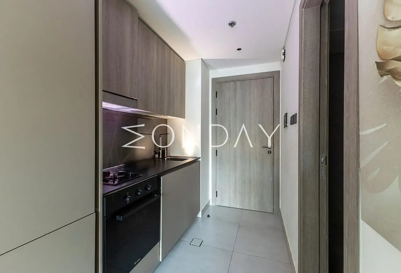Furnished | Ready to move | Luxury Ameneties