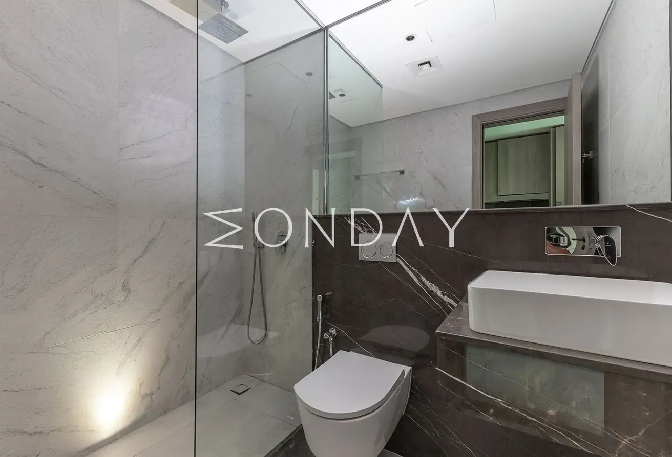 Furnished | Ready to move | Luxury Ameneties