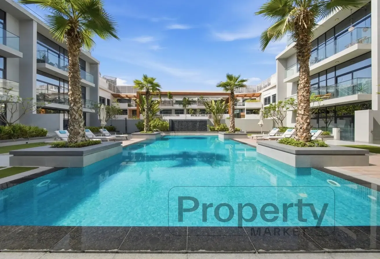 12 Payments Option | Near Park | Low Rise