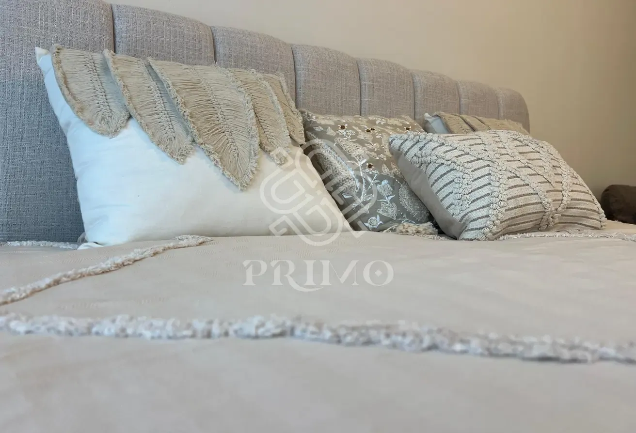 FULLY FURNISHED | CALM & MODERN | VACANT IN AUGUST
